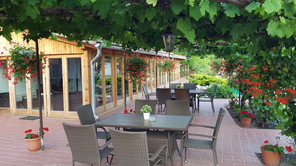 Forro Fogado & Bauer Bistro Hotel Roszke Eksteriør billede